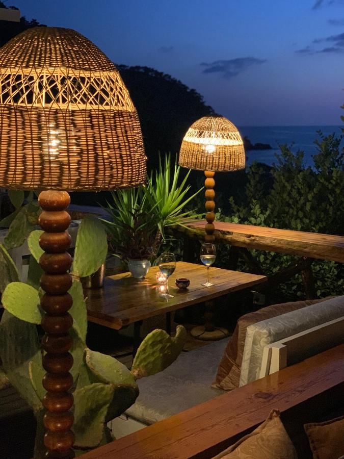 Bamboo Bungalow With Sea View In Kabak Bay, Oeluedeniz Fethiye Exterior photo